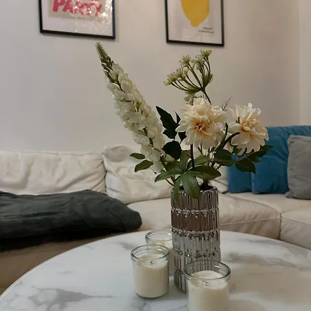 Pasta Party Apartment, Free Parking, Fully Equipped * פראג
