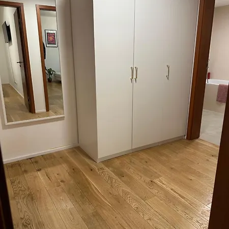 Pasta Party Apartment, Free Parking, Fully Equipped Prague